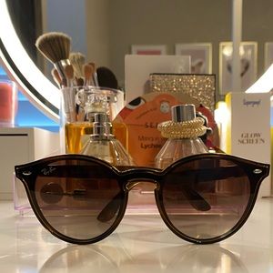 Brown turtle shell Ray Bans w/ case included
